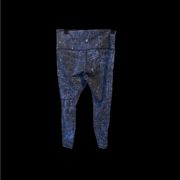 Lululemon Blue Patterned Leggings - Picture 1 of 1